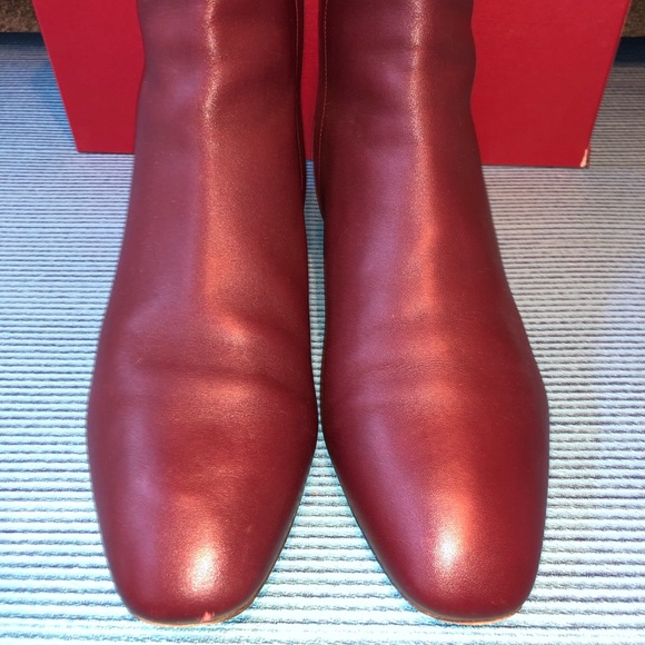 Salvatore Ferragamo Molfetta Flower Heel 30mm Boot - Picture 3 of 9